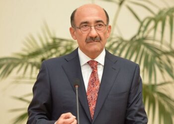 Əbülfəs Qarayev təmtəqarlı ad günü məclisindən danışdı: “Londondayam…”