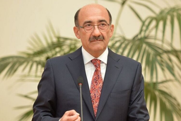 Əbülfəs Qarayev təmtəqarlı ad günü məclisindən danışdı: “Londondayam…”