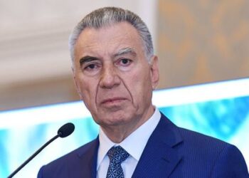 Əli Həsənov danışdı: “Həyat yoldaşım Ramiz Mehdiyevin arvadı ilə…”