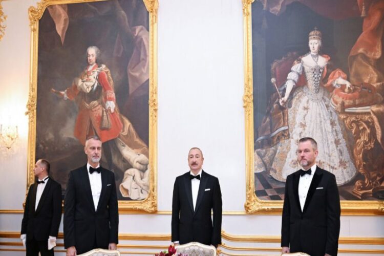 Bratislavada Prezident İlham Əliyevin şərəfinə rəsmi ziyafət verilib