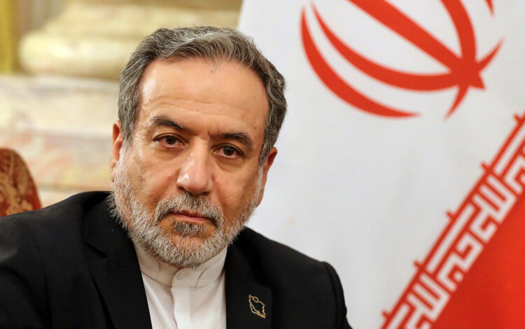 Əraqçi Moskvaya gedir