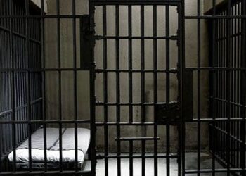 Binanın damında 13 yaşlı qıza əxlaqsızlıq edən gənc həbs olundu