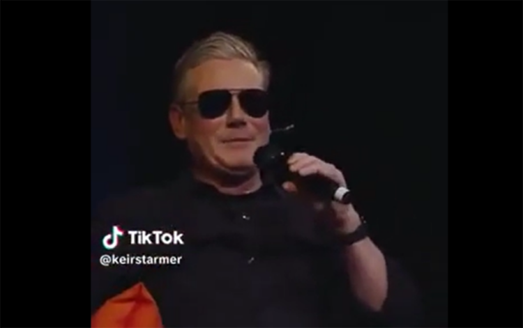 Makronu məsxərəyə qoyub “TikTok”da paylaşdı – Video