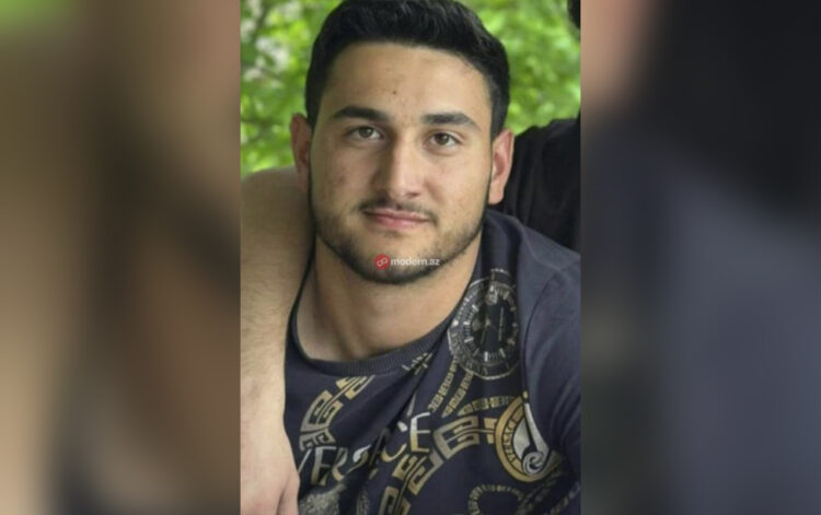 21 yaşlı oğlan küçədə infarktdan öldü – Foto