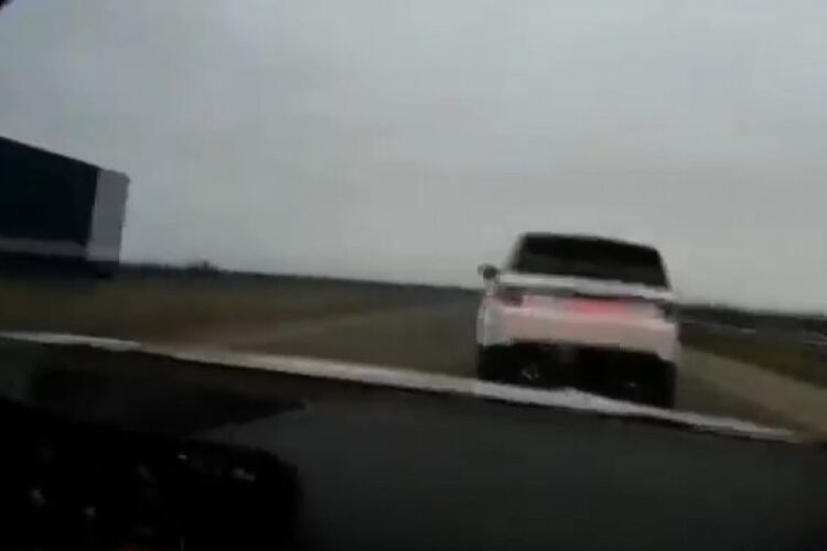 “Range Rover”lə təhlükəli manevr edən sürücü həbs olundu