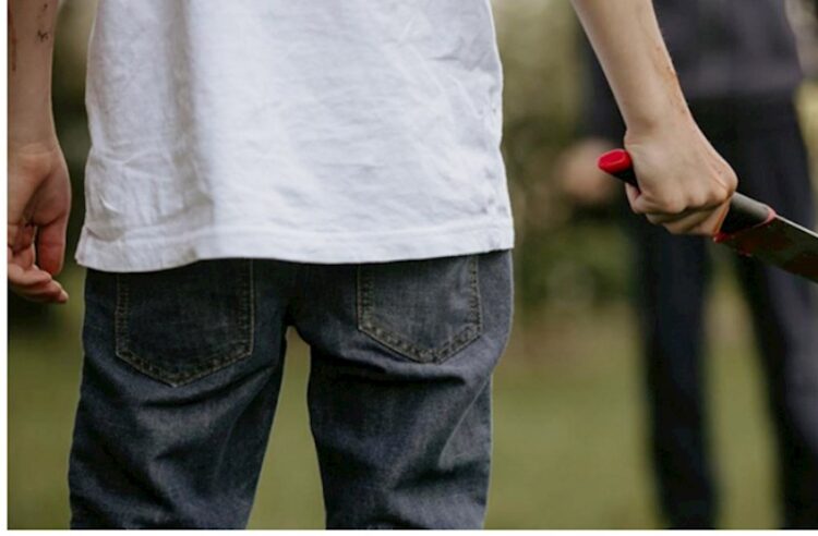 Ağcabədidə 7 yaşlı uşaq bıçaqlandı