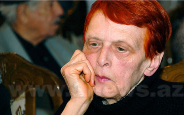 Bu məktəbə Elza İbrahimovanın adı verildi