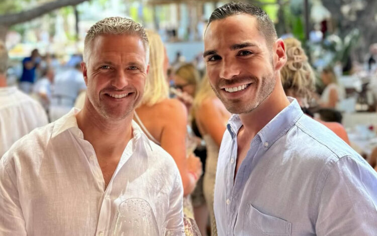 Şumaxerin qardaşı həmcinsi ilə nişanlandı